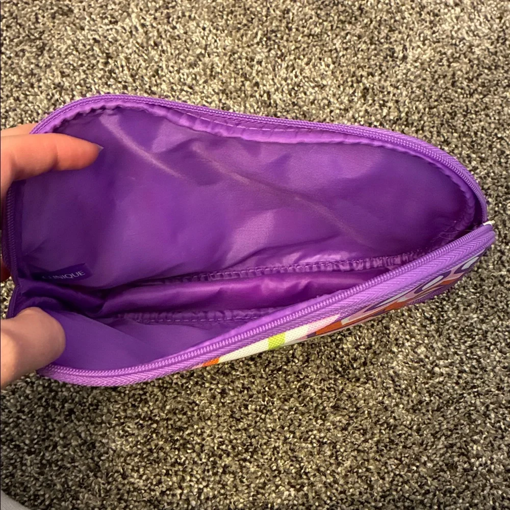 Clinique Vibrant Floral Cosmetic Makeup Bag - Picture 3 of 3